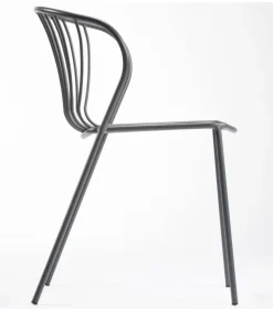 Amitha, Disponibile In 7 Diversi Colori.