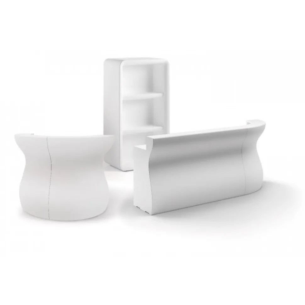 Angolo Bar Bartolomeo Corner Di Plust, Realizzato Interamente In Italia In Polietilene.