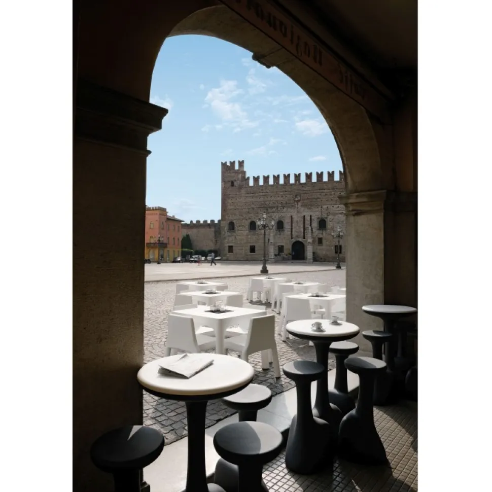 Armillaria Di Plust, Tavolo In Polietilene Per L'Outdoor, Made In Italy.