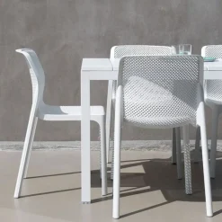 Bit Sedia Impilabile Colorata In Polipropilene Per Interni Ed Esterni