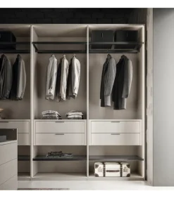 Cabina Completa Di Accessorinaked