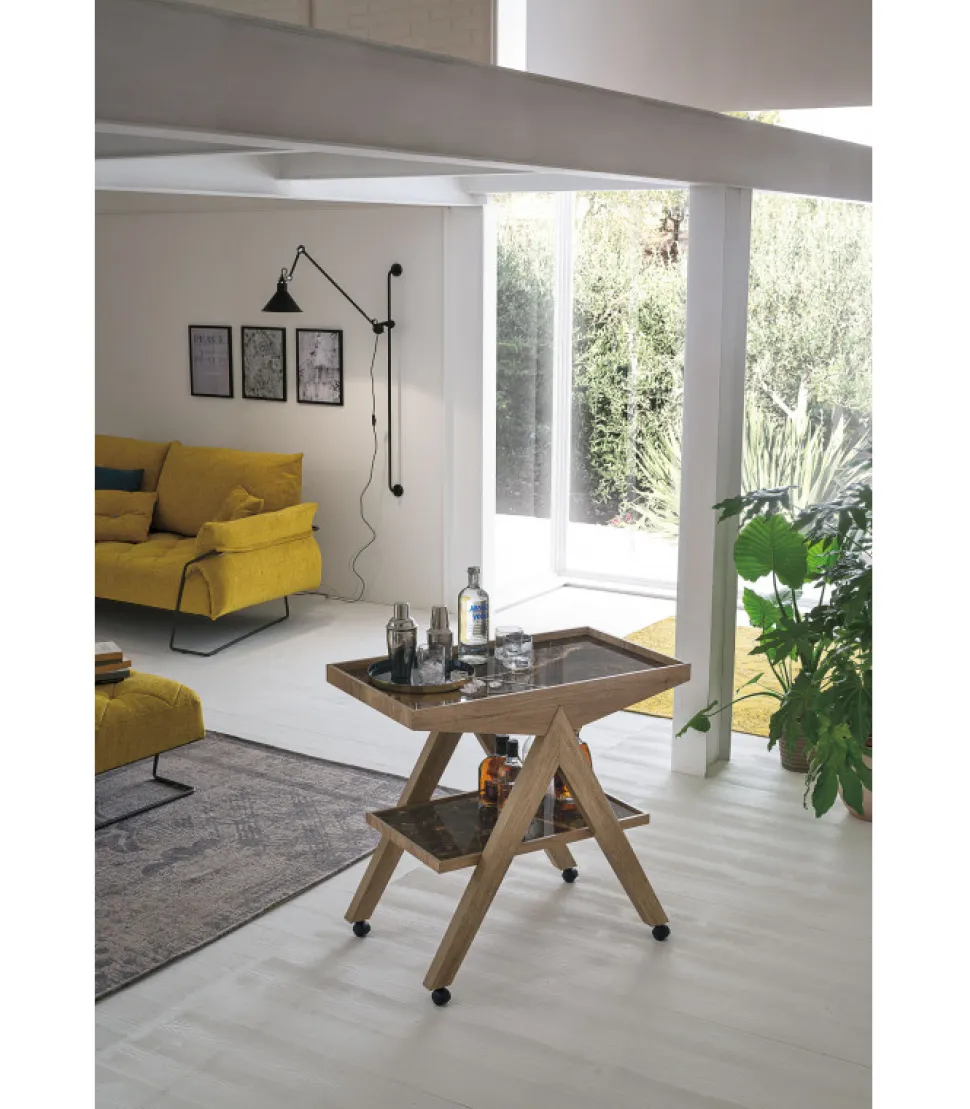 Carrello Arrow Disponibile In Tre Abbinamenti Di Colori.