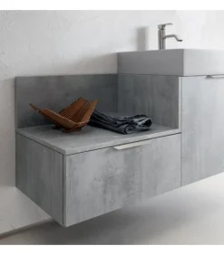 Composizione Bagno Bd019 Del Gruppo B201 Di Compab, 100% Made In Italy.