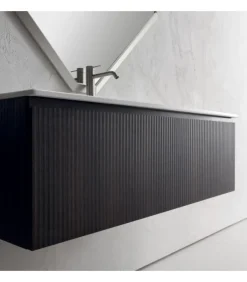 Composizione Bagno Bg001 Di Compab, Fa Parte Del Gruppo B-Go, Made In Italy.