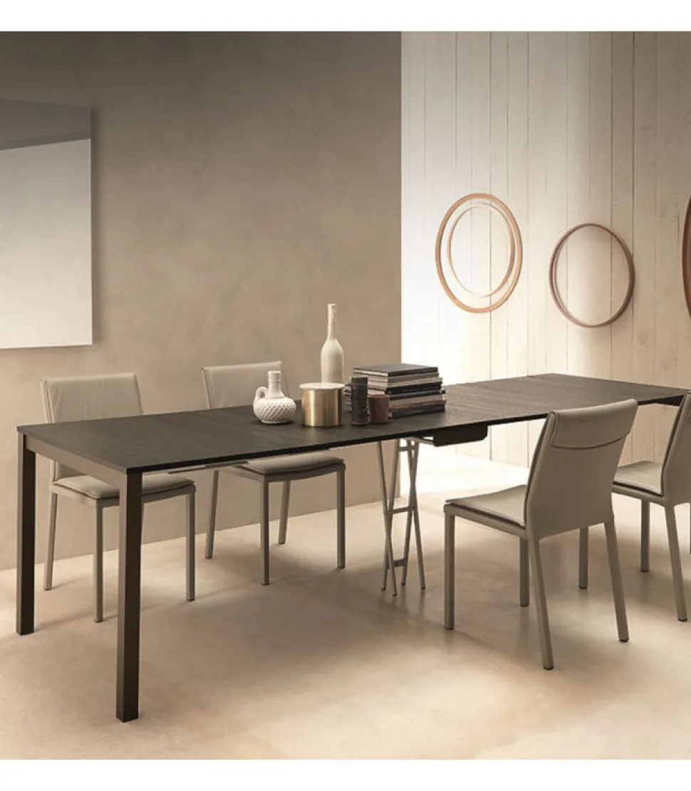 Consolle Allungabile Modello Quad Con Struttura In Metallo E Piani In Laminato Materico