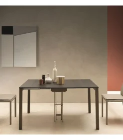 Consolle Allungabile Modello Quad Con Struttura In Metallo E Piani In Laminato Materico