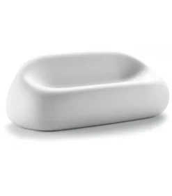 Divano In Polietilene Per Outdoor, Accessoriabile Di Kit Di Fissaggio E Luce E Led.