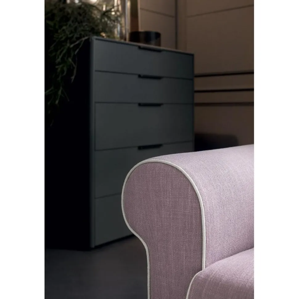 Divano Letto Callas Con Elegante Bracciolo Stondato