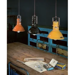 Dundee Small, Lampada Sospesa Di Ferroluce, Con Paralume In Ceramica Vintage Anticata, Made In Italy.