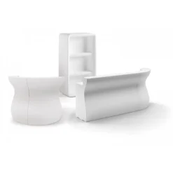 Espositore Di Bottiglie In Polietilene, Con Piedini Regolabili, Ma Accessoriabile Di Kit Ruote.