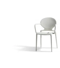 Gio, La Sedia Italiana Da Giardino. Realizzata Da Scab In Tecnopolimero, Per L'Outdoor.