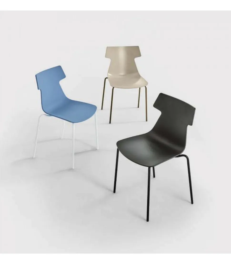 Giulia Outdoor, Sedia Realizzata Per Il Tuo Giardino.