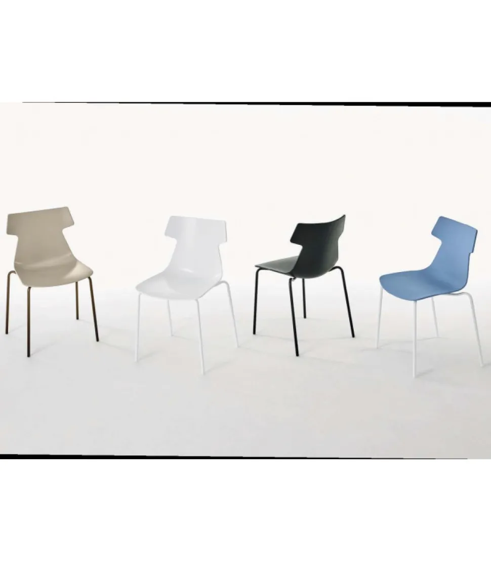 Giulia Outdoor, Sedia Realizzata Per Il Tuo Giardino.