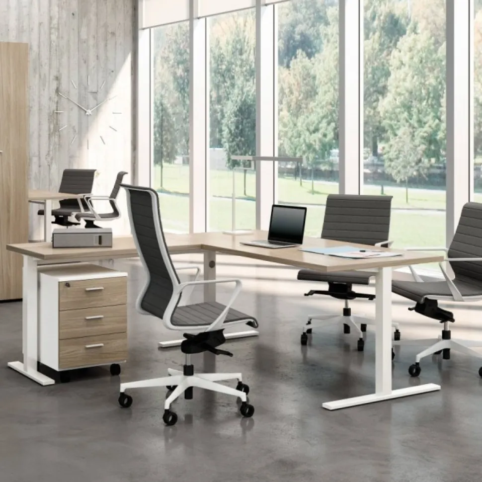 Idea Tube Scrivania Con Struttura In Metallo E Piano In Laminato Di Molti Colori