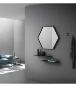 Ingresso Con Mensole Stratificate, Specchiera Esagonale E 2 Appendiabiti