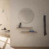 Ingresso Con Specchiera Tonda E Coppia Mensole Sagomate. Con Appendiabiti A Parete - Art761