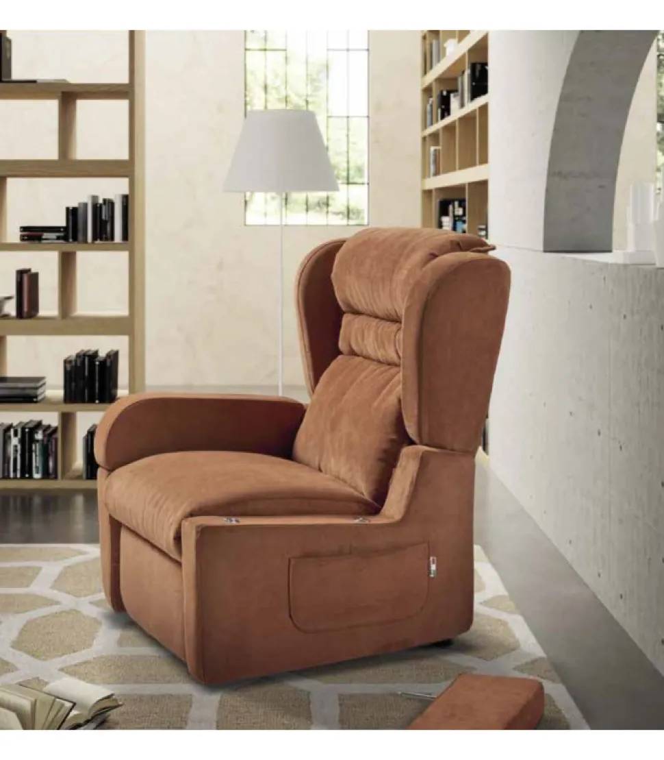 La Poltrona Relax Sana Di Il Benessere E Classificata Come Dispositivo Medico, Con Roller E Vibro.