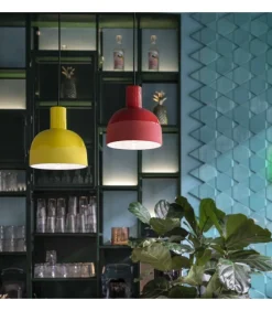 Lampada Sospesa Caxixi, Realizzata In Ceramica Smaltata Bicolore Tono Su Tono.