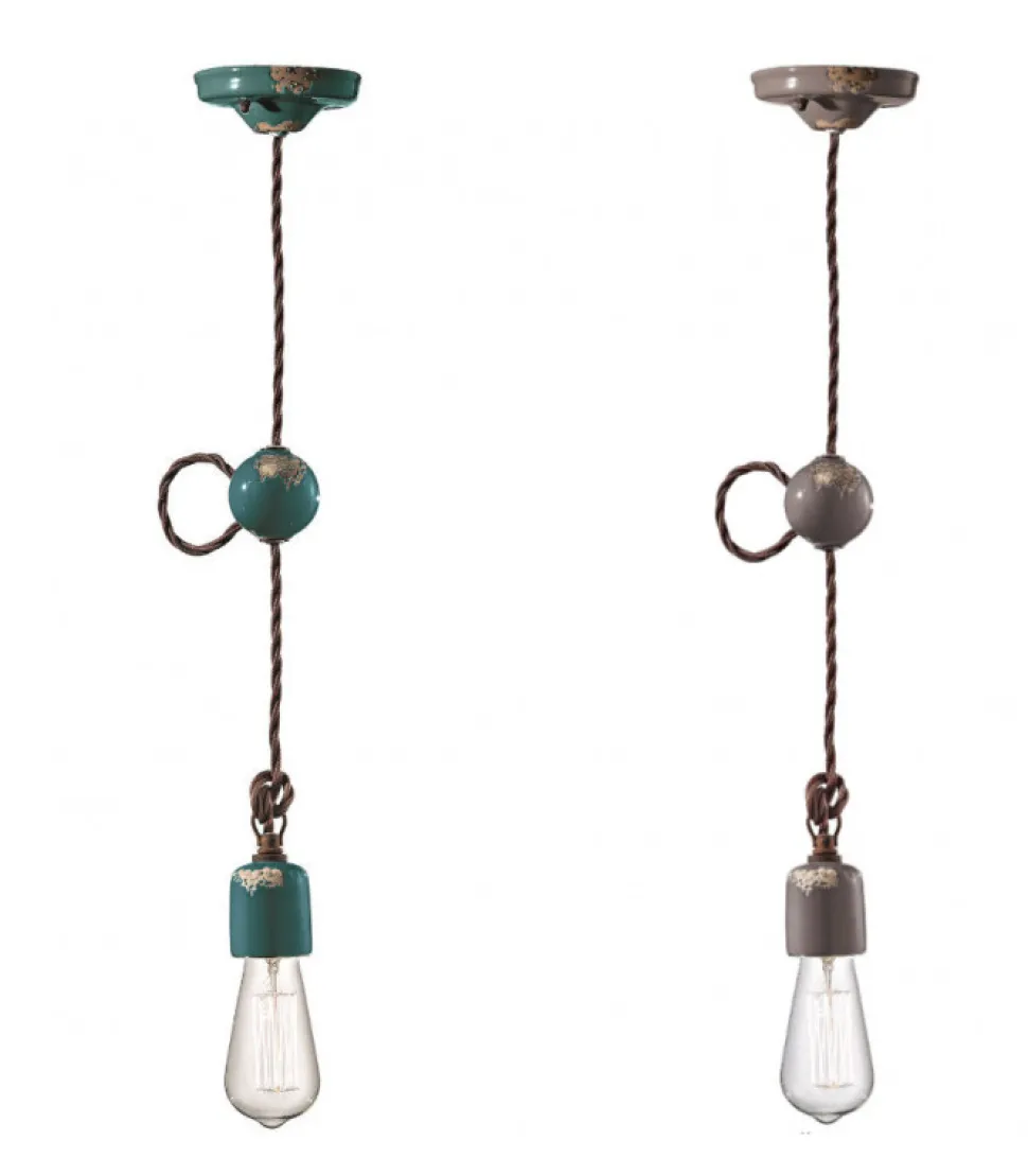 Lampada Sospesa La Valletta Di Ferroluce, Realizzata In Italia, In Ceramica Con Finiture Vintage.