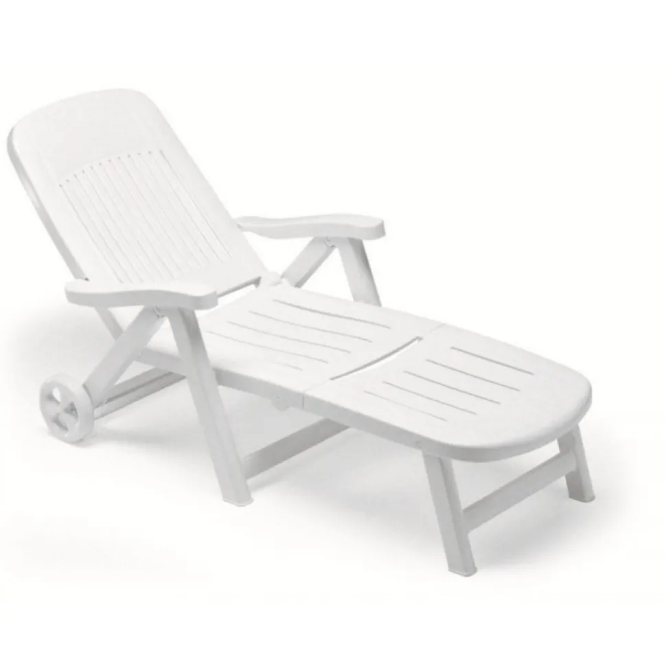 Lettino Da Outdoor California Di Scab, Realizzato Interamente In Italia In Tecnopolimero.