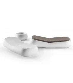 Lettino Prendisole Gumball, Realizzato In Italia Da Plust, In Polietilene Per Outdoor.