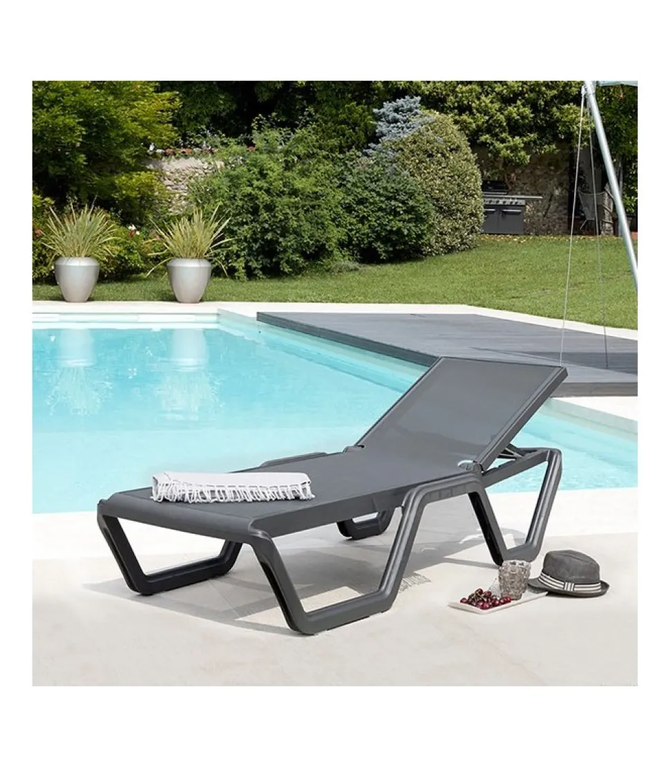 Lettino Vela Di Scab, Con Struttura In Polipropilene Per Outdoor E Telo Traspirante E Idrorepellente.