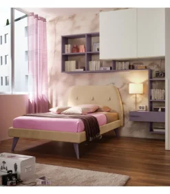 Letto Comfort, Con Testata Cake Plus, E Imbottito E Rivestito. Realizzato In Italia Da Moretti Compact.