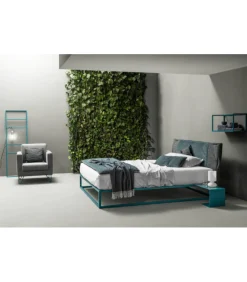 Letto Frame Dress In Metallo Colorato Con Testiera Imbottita Reversibile