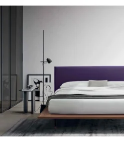 Letto Imbottito Con Giroletto In Legno Finito Ad Olio