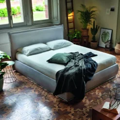 Letto Imbottito Helene Con Contenitore
