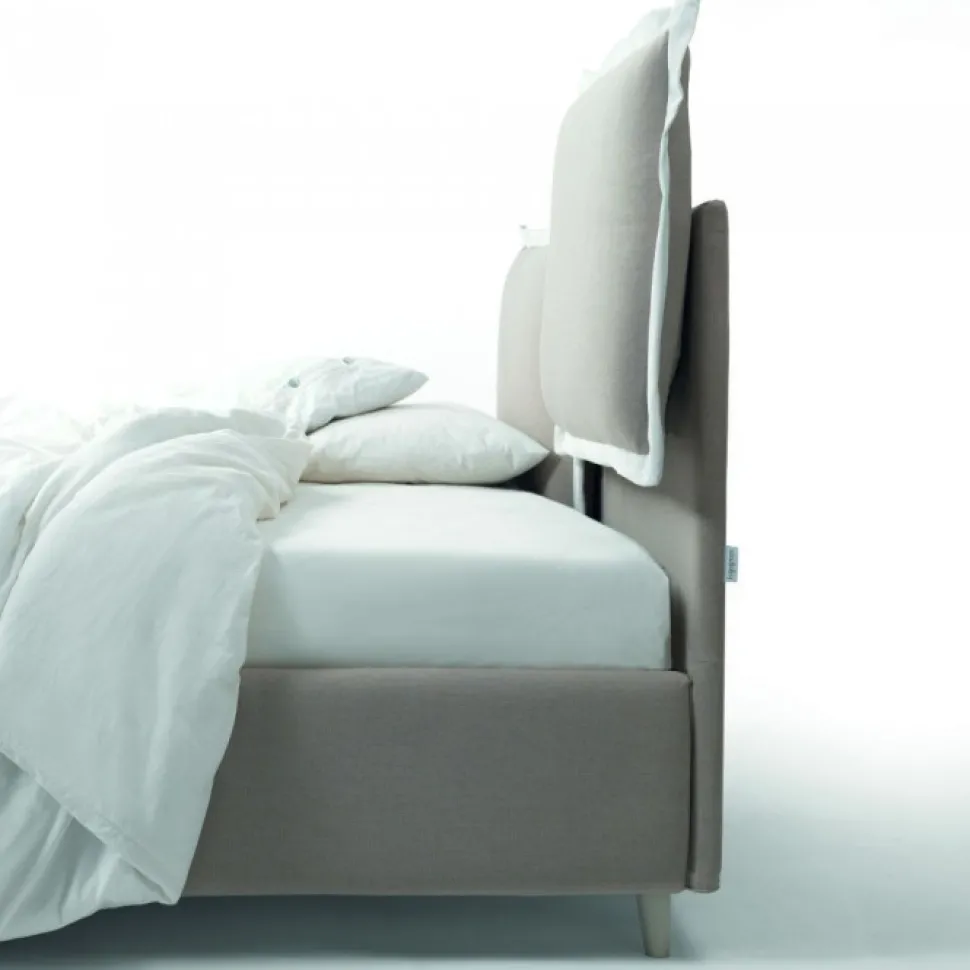 Letto Imbottito Justine Line Con Contenitore