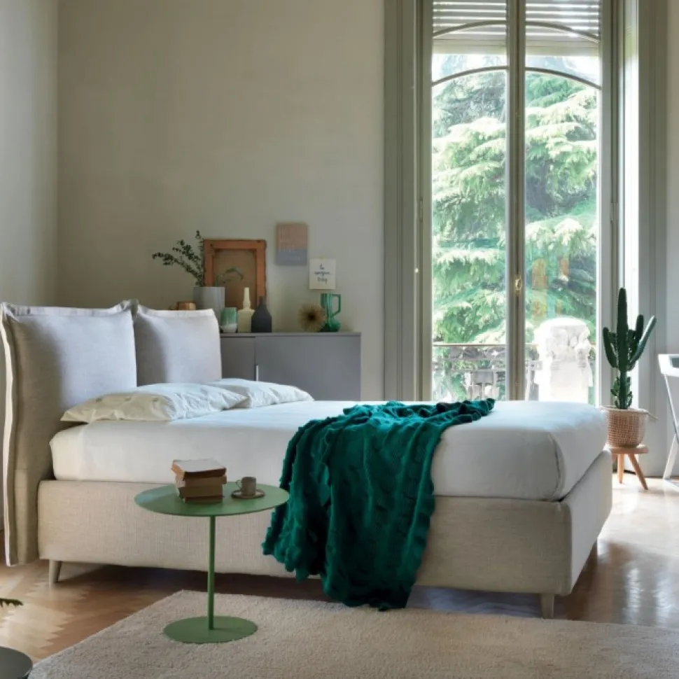 Letto Imbottito Patricia Con Contenitore