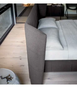 Letto Matrimoniale Imbottito Con Elementi Laterali Testiera Mobili