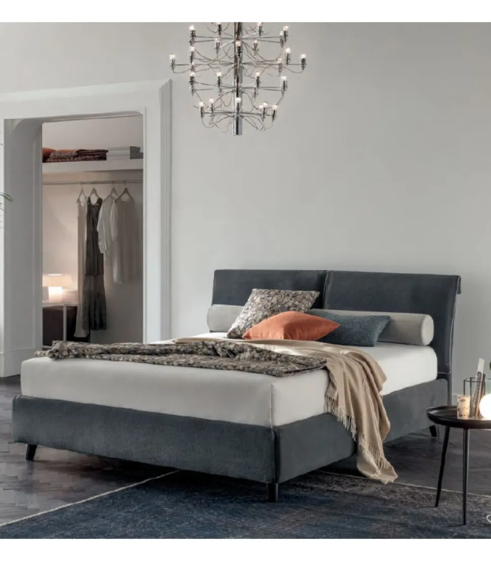 Letto River, Imbottito E Rivestito.