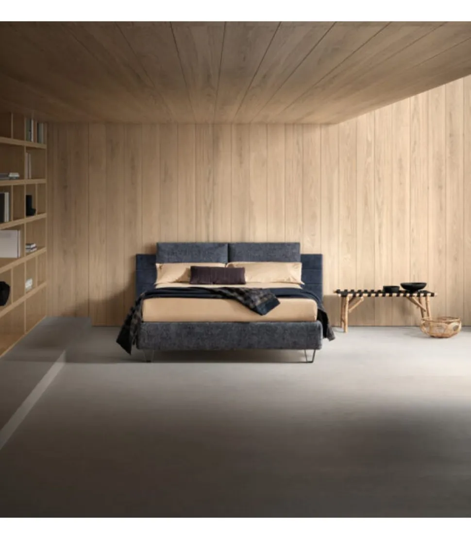 Letto Smash Di Samoa, Accessoriabile Di Pannelli Laterali. Rivestito In Pelle, Ecopelle O Tessuto.