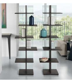 Libreria In Laminato Di Diversi Colori