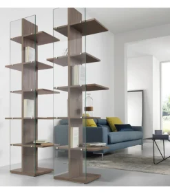 Libreria In Laminato Di Diversi Colori