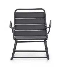 Lillian Poltrina A Dondolo