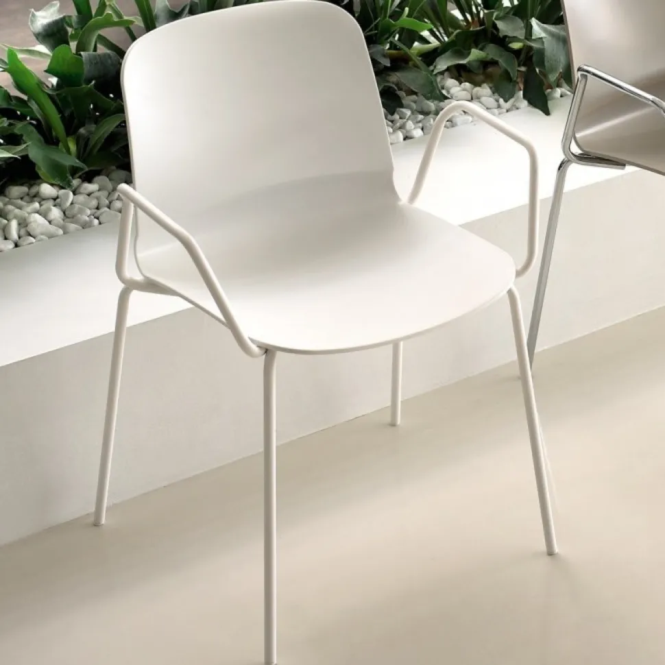 Liu' P-R Sedie Per Interni Ed Esterni Con Braccioli