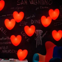 Love, Lampada A Parete A Forma Di Cuore