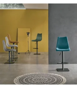 Maiorca Sg Con Seduta In Soft-Touch O Microfibra.