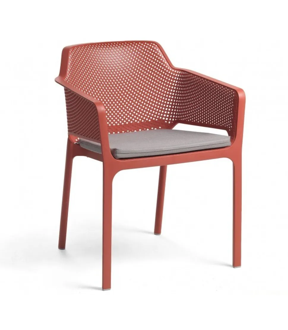 Net, Poltrona Con Braccioli Per Interni Ed Esterni