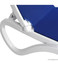 Omega, Lettino Prendisole In Polipropilene E Tessuto