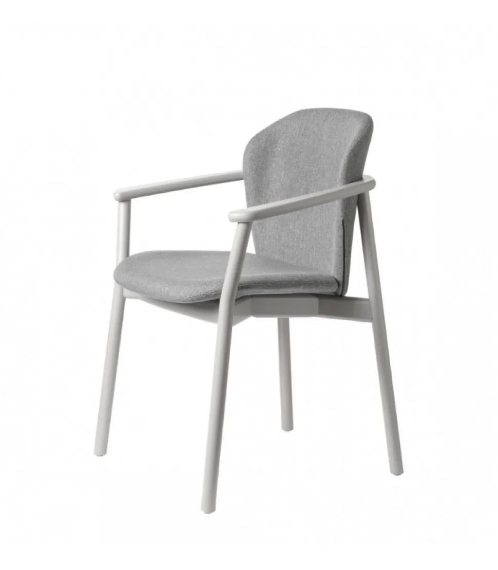 Poltrona Finn Di Scab, Realizzata In Italia Con Prodotti Italiani, Certificata Da Catas.