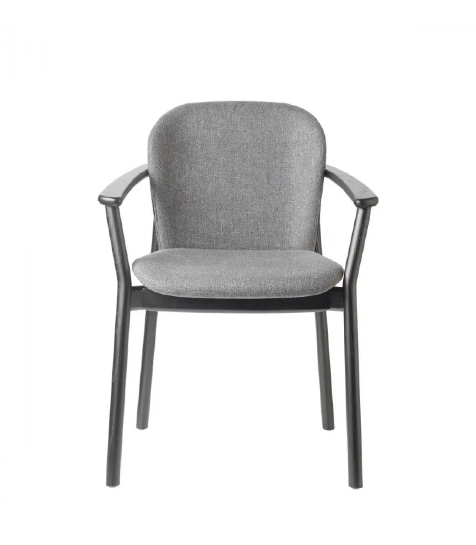 Poltrona Finn Di Scab, Realizzata In Italia Con Prodotti Italiani, Certificata Da Catas.