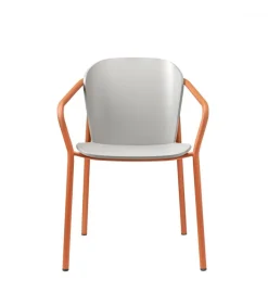 Poltrona Finn, Realizzata In Italia Da Scab Con Materiali Prodotti In Italia.