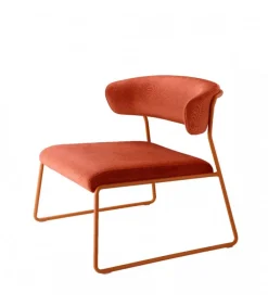 Poltrona Lisa Di Scab, Progetta E Realizzata Interamente In Italia, Con Materiali Prodotti In Italia.