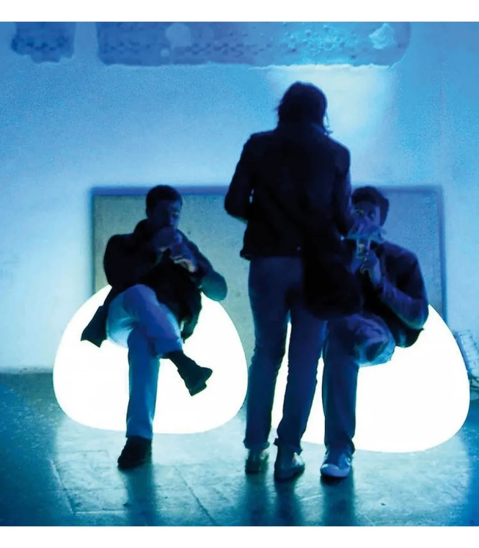 Poltrona Per L'Outdoor Gumball Di Plust, Realizzata In Polietilene. Certificata Da Catas.