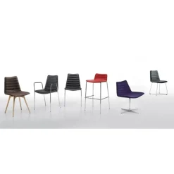 Poltroncina Con Gambe A Slitta