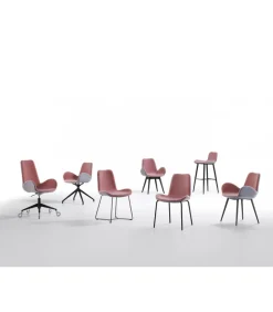 Poltroncina Imbottita Con Braccioli Personalizzabile Con Moltissimi Tessuti Pelli Ed Ecopelli